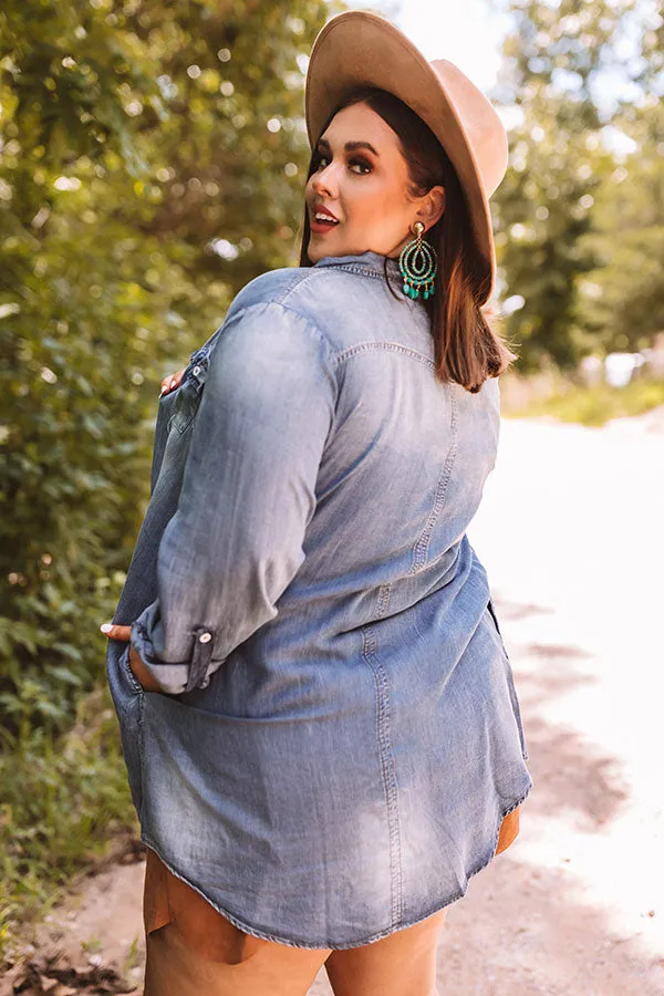 Dallas Weekend Chambray Button Up Curves