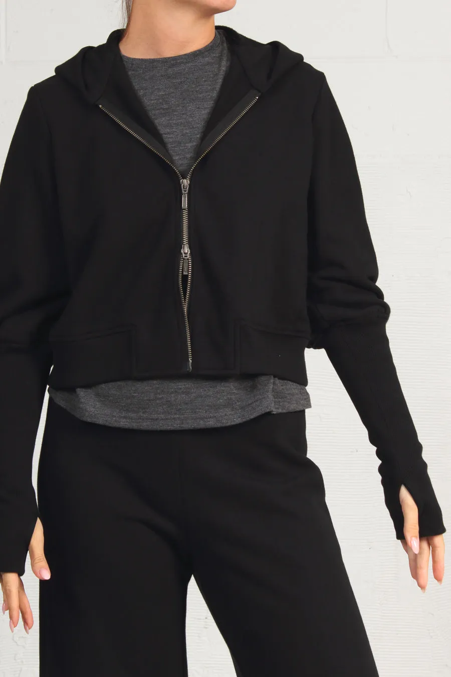 French Terry Cropped Hoody - black