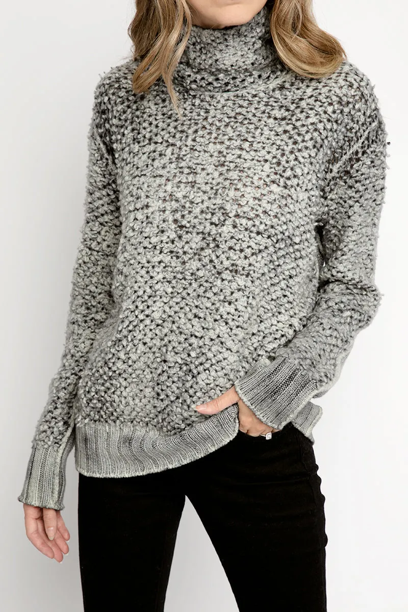 Fur Stitch Pullover with Ribbed Back in Husky