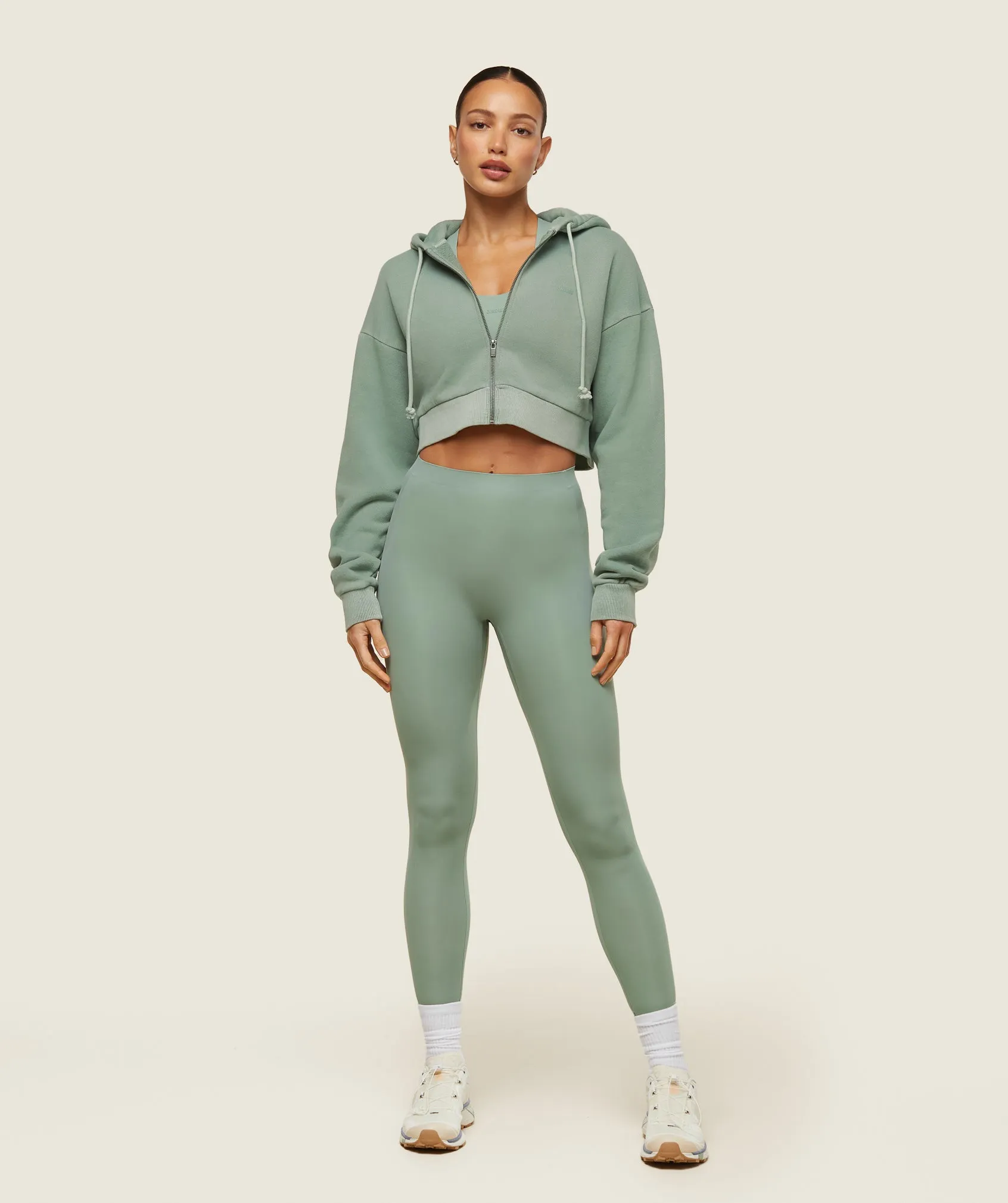 Gymshark everywear Cropped Zip Hoodie - Dollar Green