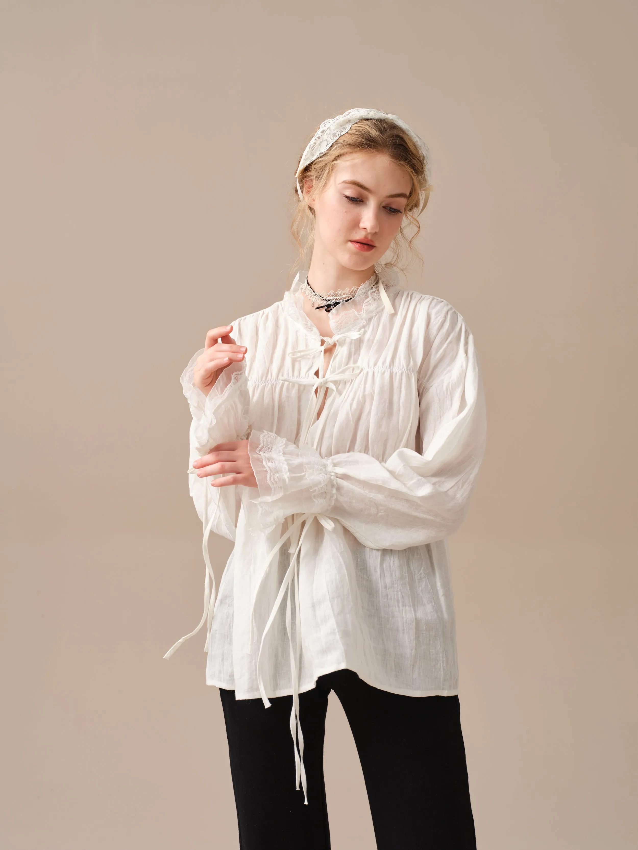 JENNIFER 33 | victorian linen blouse with lace