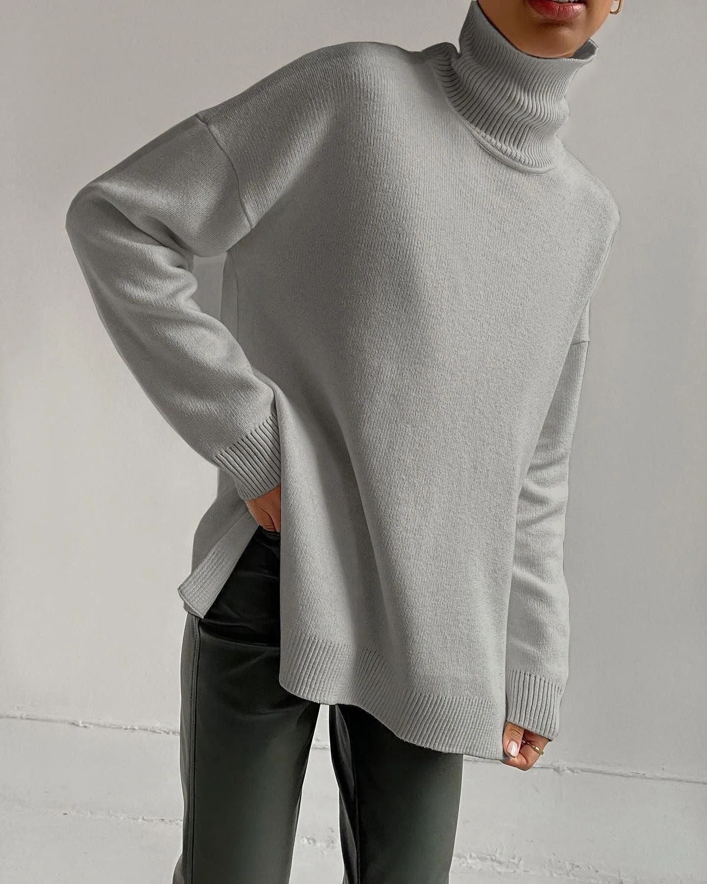 Ladies Solid Color Turtleneck Knit Sweater W013