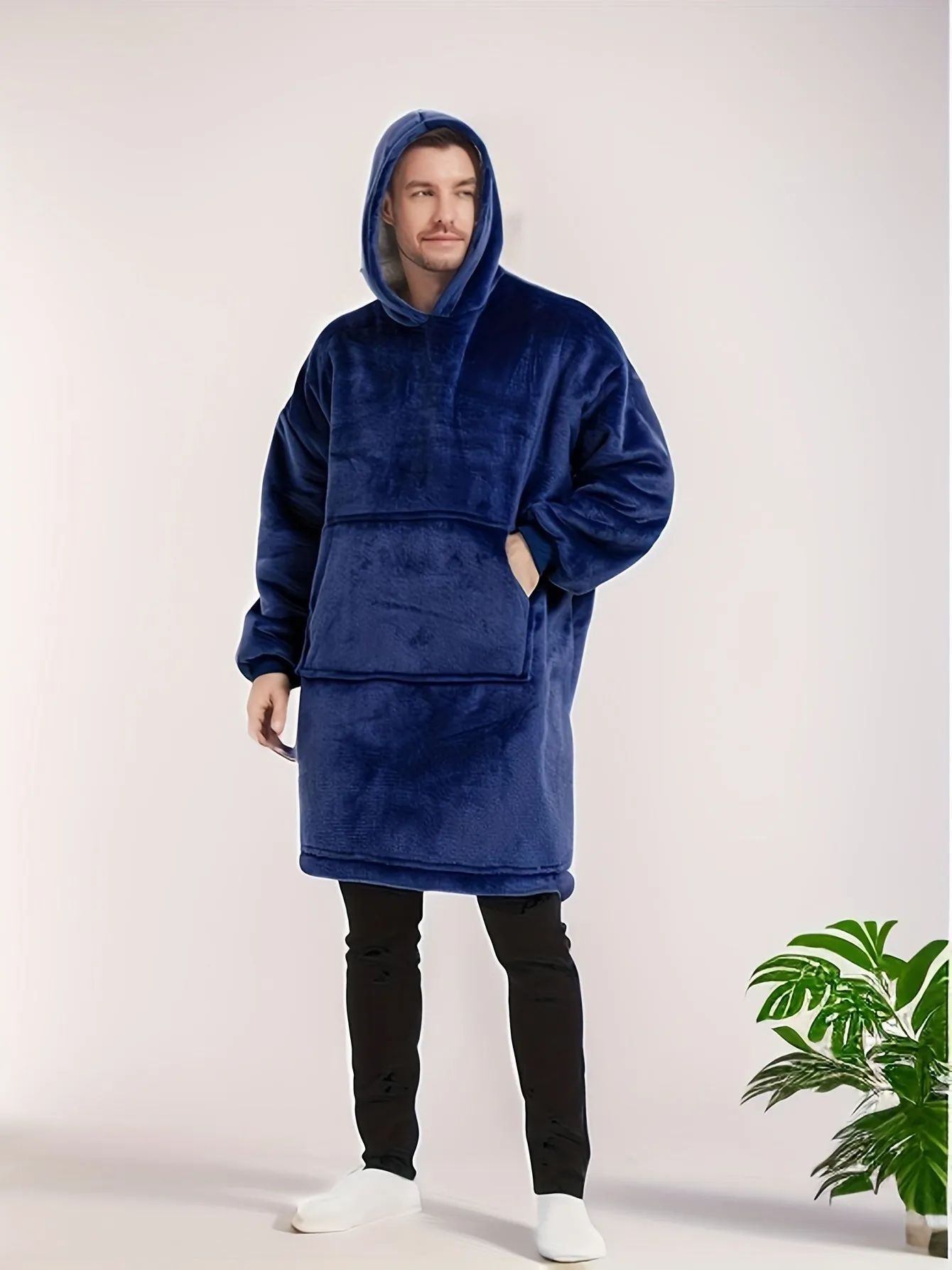 Men's Hooded Cartoon Pattern Blanket Hoodie, Trendy Plush Robe Loungewear Sleepwear, Christmas Gift For Men ( Suitable For Height 160-190cm)