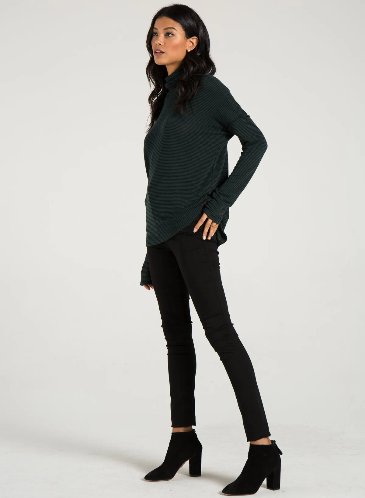 PHILANTHROPY- Nickel-Turtleneck Black/Forest