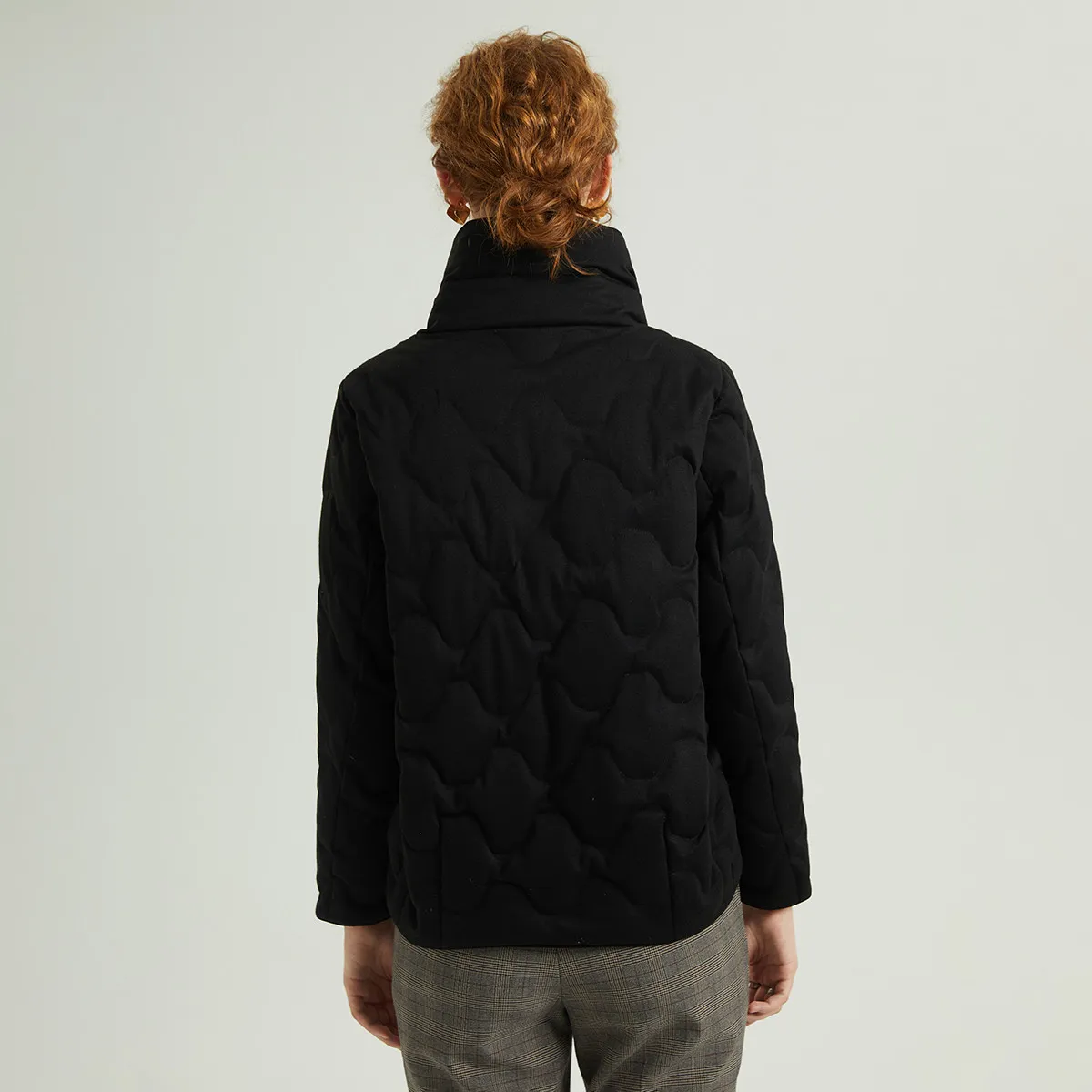 Quilted Stand-Up Collar Cropped Down Jacket