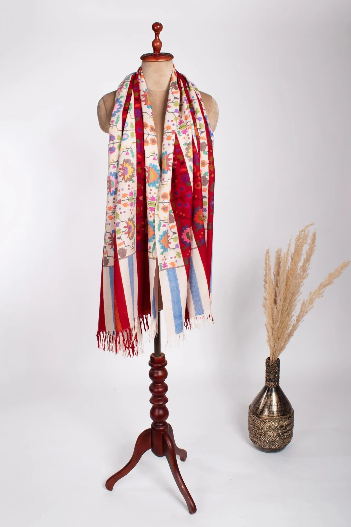 Red White Artistic Handloomed Kani Pashmina Shawl - AYLESBURY