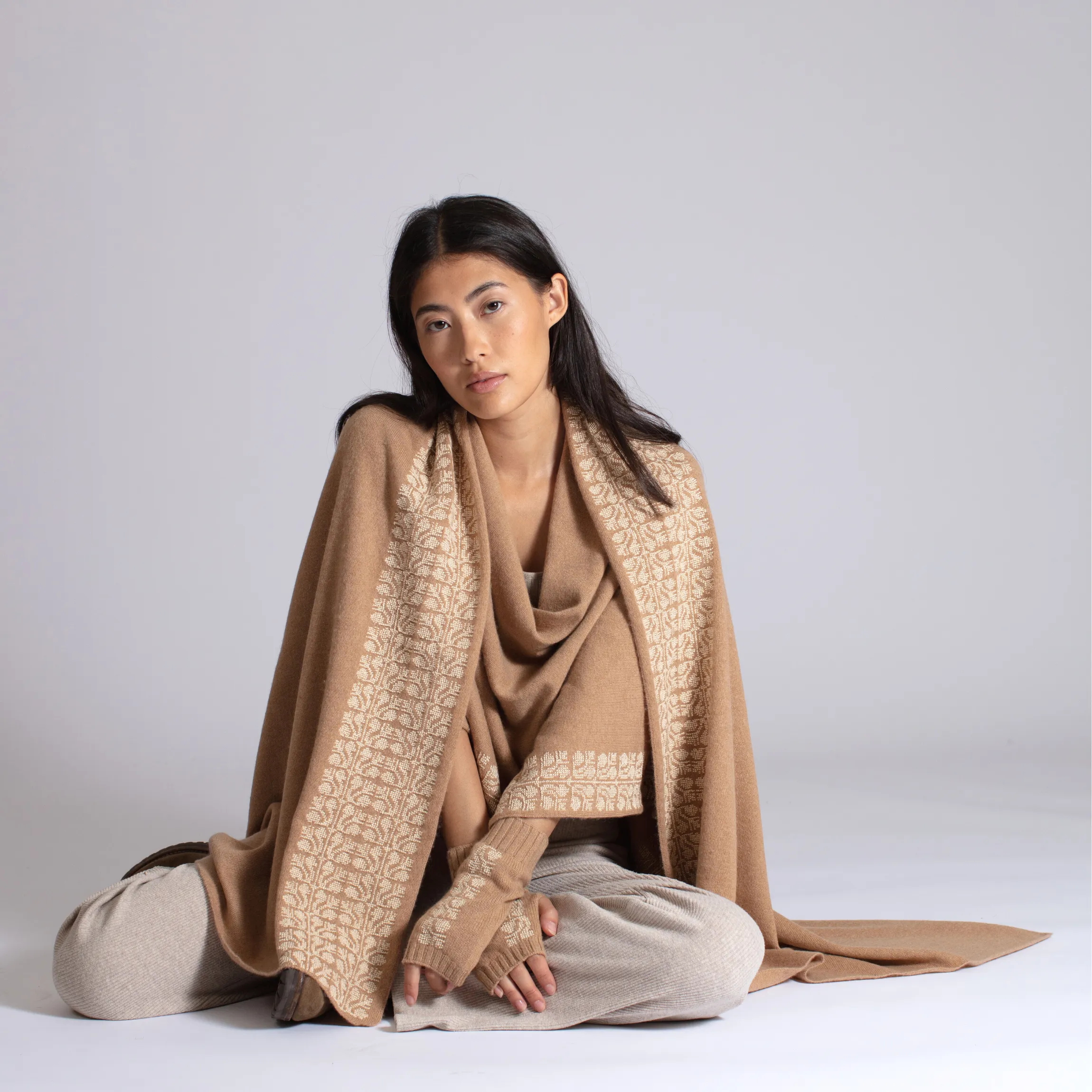 RHUM CASHMERE SHAWL