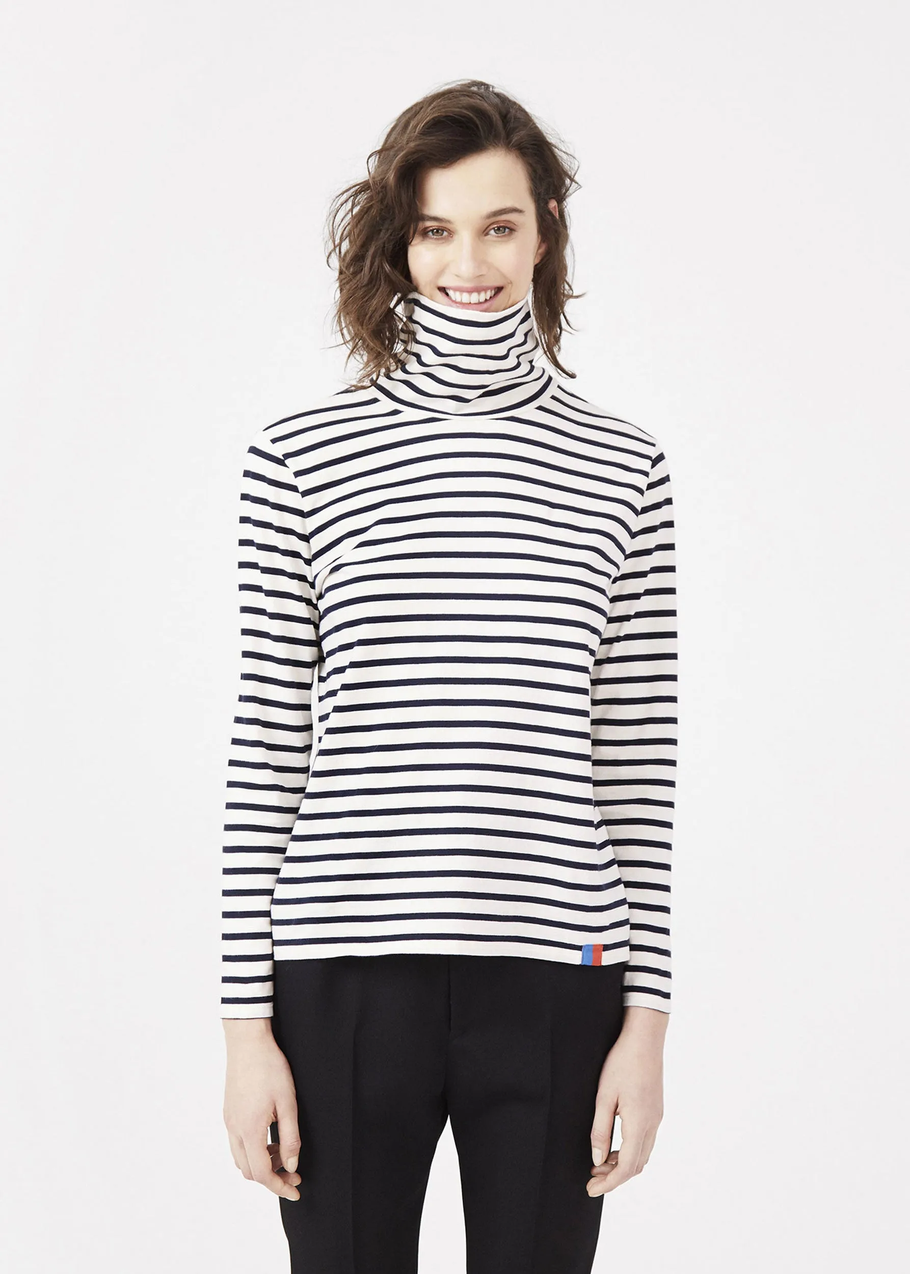 The Turtleneck - Cream/Navy