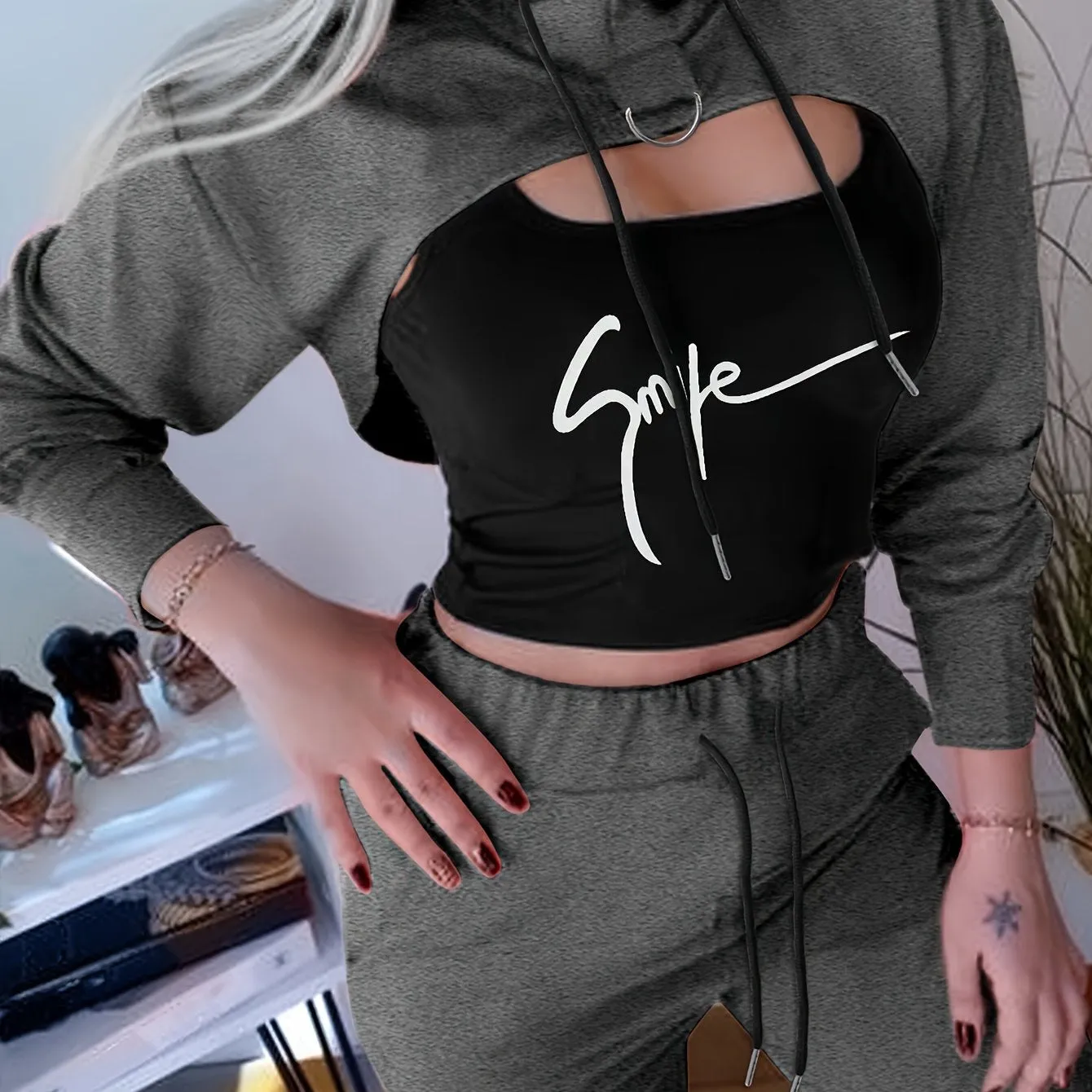 Three-Piece Outfit Set - Cozy Long Sleeve Hoodie, Stylish Scoop Neck Crop Top, and Comfortable Drawstring Waist Jogger Pants with Color Block Design and SMILE Print - Womens Complete Casual Clothing Set for Versatile Wardrobe