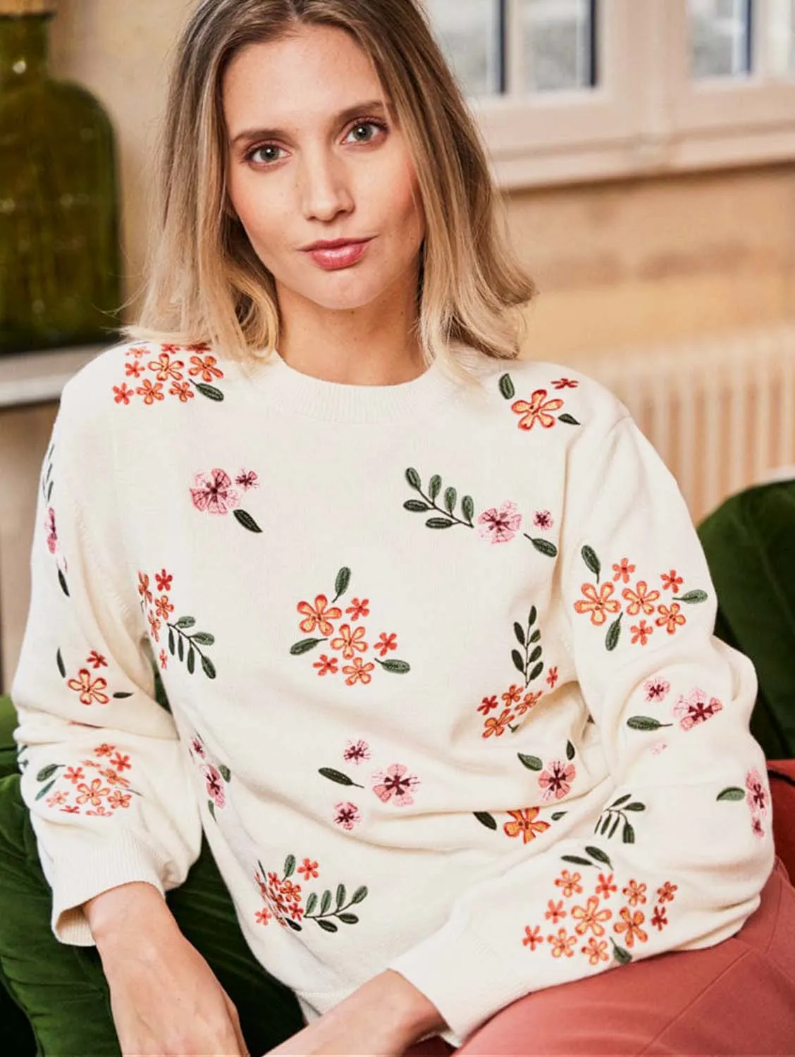 Verbena Organic Cotton Floral Embroidered Jumper | Ecru