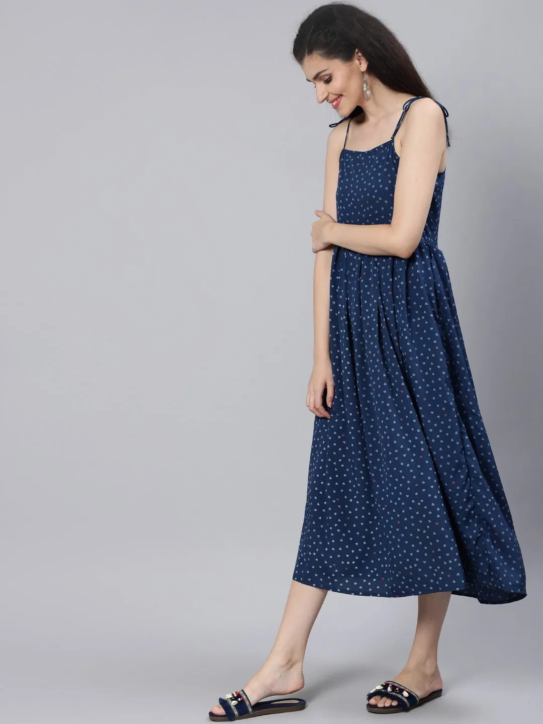 Women Blue Printed Maxi Dress With Flared