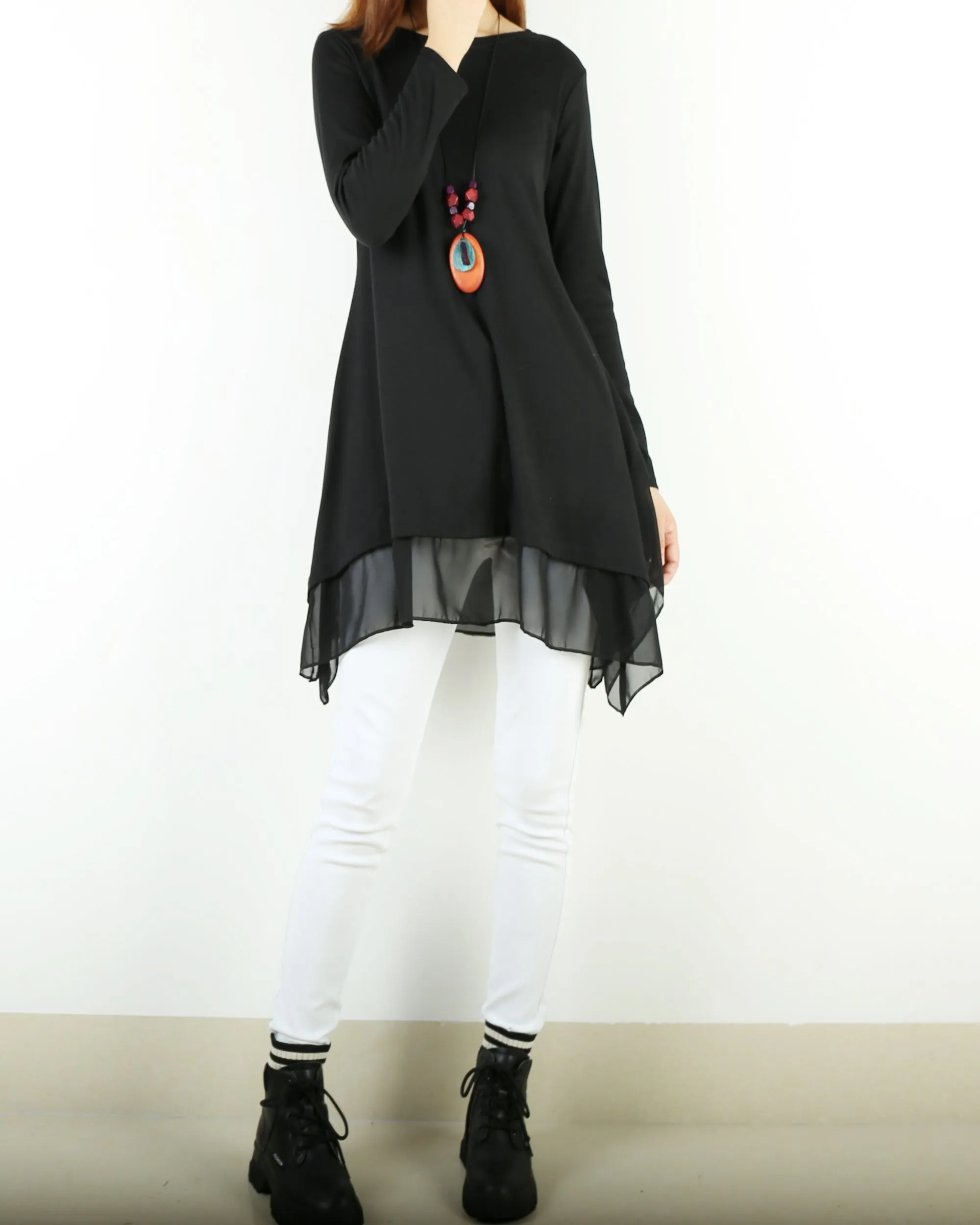 Women's cotton and chiffon t-shirt/asymmetrical dress/plus size tunic top/oversized t-shirt/long sleeve t-shirt/customized blouse/black top (Q1058)